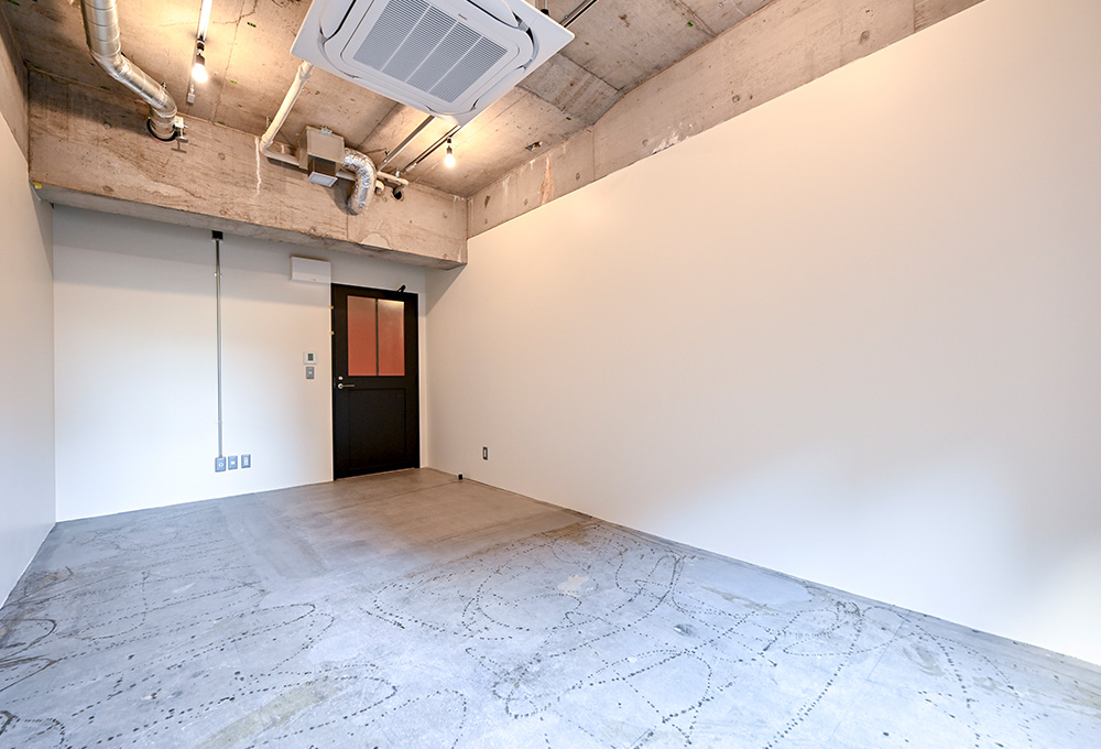 OFFICE 306