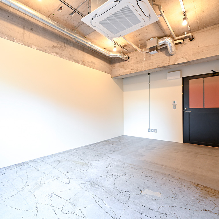 OFFICE 306